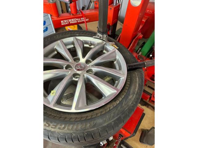 ランフラットタイヤ交換(内海)【尾道市　福山市　三原市でお車の整備・車検・メンテナンス・修理/ 板金・塗装　全部マルっと　カープランニング広島　へまかせんさい！！】