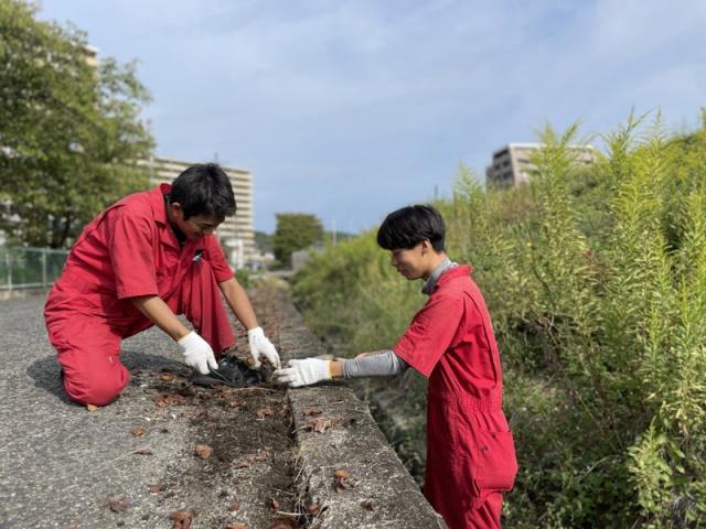鈑金塗装の越智ヒロト（田頭）【尾道市　福山市　三原市でお車の整備・車検・メンテナンス・修理/ 板金・塗装　全部マルっと　カープランニング広島　へまかせんさい！！】