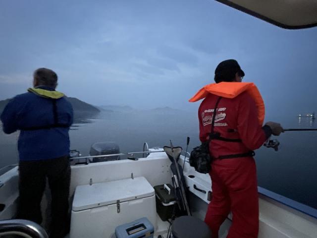 早朝から釣り（田頭）【尾道市　福山市　三原市でお車の整備・車検・メンテナンス・修理/ 板金・塗装　全部マルっと　カープランニング広島　へまかせんさい！！】