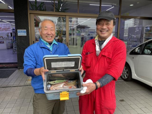 早朝から釣り（田頭）【尾道市　福山市　三原市でお車の整備・車検・メンテナンス・修理/ 板金・塗装　全部マルっと　カープランニング広島　へまかせんさい！！】