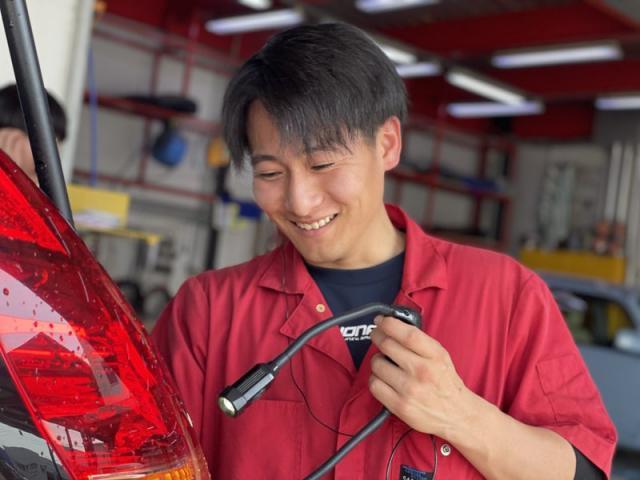 イケメンとジムと保険（田頭）【尾道市　福山市　三原市でお車の整備・車検・メンテナンス・修理/ 板金・塗装　全部マルっと　カープランニング広島　へまかせんさい！！】