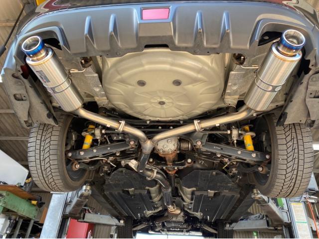 スバルWRX S4 マフラー取替（総社市　倉敷市　真備町　岡山市　高梁市　新車中古車販売　整備　修理　鈑金塗装　事故修理　12か月点検　車検　オイル交換　レンタカー パーツ持ち込み）