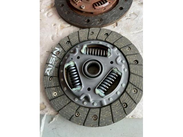 ニッサン　クリッパートラック　クラッチすべり　オーバーホール