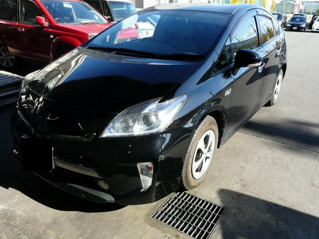 ZVW35　プリウス　クラッツィオシートカバー取り付け　北区　南区　東区　中区