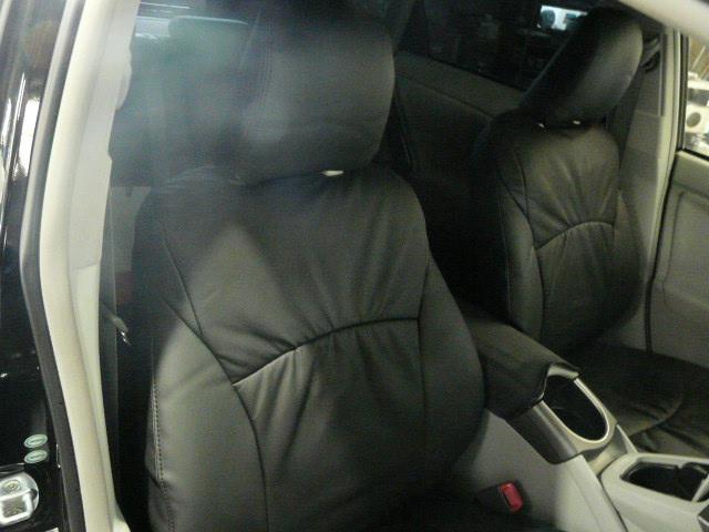 ZVW35　プリウス　クラッツィオシートカバー取り付け　北区　南区　東区　中区