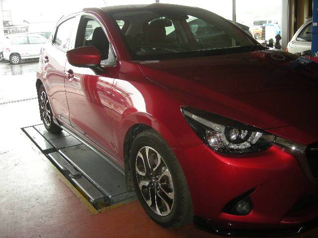 デミオの車高調取り付け