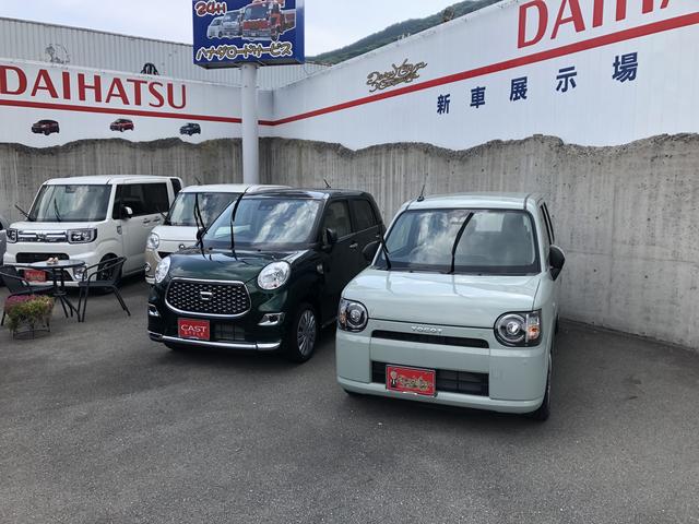 スタッフ紹介3
