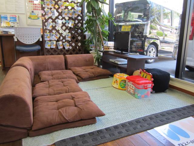 温品自動車(株)(6枚目)