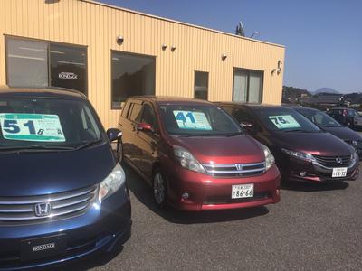 新車・中古車も販売