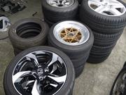 知識が豊富なスタッフが丁寧にサービスを行っております。