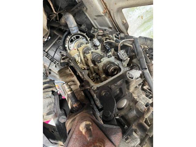 ダイハツ　ハイゼットトラック　エンジン関連修理・整備
タペットカバーガスケット交換菊池市　山鹿市　合志市　菊陽町　大津町　熊本市北区　東区　中央区　西区　南区　阿蘇市　玉名市　他地域のお客様も大歓迎です！
