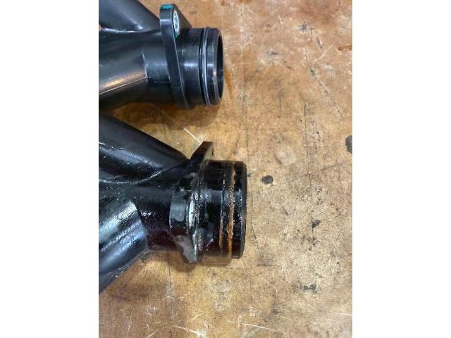 ランドローバー　レンジローバーイヴォーク　エンジン関連修理・整備
冷却水水漏れ　エンジンオイル漏れ
菊池市　山鹿市　合志市　菊陽町　大津町　熊本市北区　東区　中央区　西区　南区　阿蘇市　玉名市　他地域のお客様も大歓迎です！