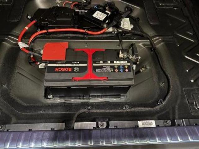 メルセデス・ベンツ　Ｇクラス　ゲレンデ　車検　エンジンオイル　ブレーキオイル　バッテリー　サブバッテリー
菊池市　山鹿市　合志市　菊陽町　大津町　熊本市北区　東区　中央区　西区　南区　阿蘇市　玉名市　他地域のお客様も大歓迎です！