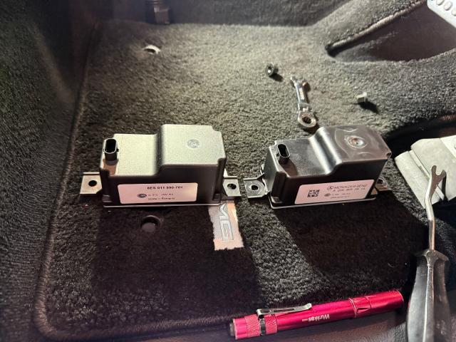 メルセデス・ベンツ　Ｇクラス　ゲレンデ　車検　エンジンオイル　ブレーキオイル　バッテリー　サブバッテリー
菊池市　山鹿市　合志市　菊陽町　大津町　熊本市北区　東区　中央区　西区　南区　阿蘇市　玉名市　他地域のお客様も大歓迎です！