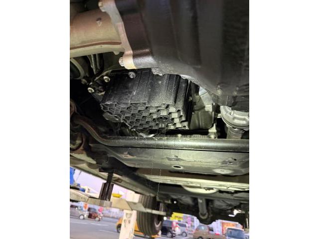 メルセデス・ベンツ　Ｇクラス　ゲレンデ　車検　エンジンオイル　ブレーキオイル　バッテリー　サブバッテリー
菊池市　山鹿市　合志市　菊陽町　大津町　熊本市北区　東区　中央区　西区　南区　阿蘇市　玉名市　他地域のお客様も大歓迎です！