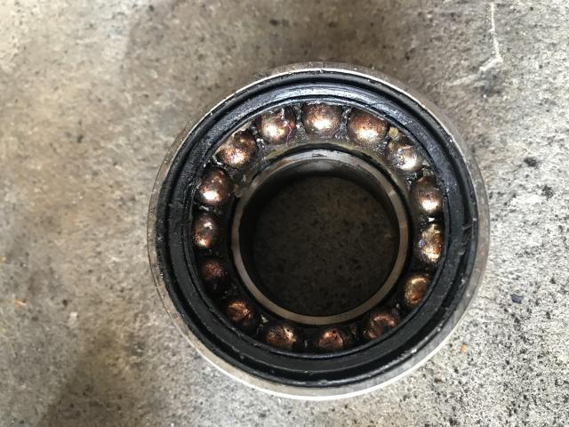 ウェイク　ダイハツ　ベアリング　交換　修理　都城市