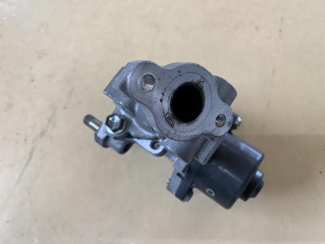 30　プリウス　エンジン異音＆振動　EGR清掃【ゼロピット】 宮崎県宮崎市 西都市 都城市 日向市 延岡市 小林市 他の地域や他県の方も大歓迎！