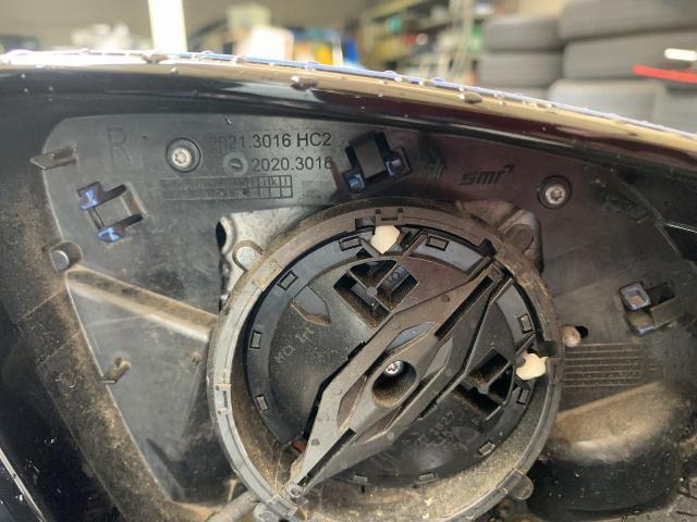 BMW F30 320d Mスポーツ ミラーカバー交換＆運転席インナーハンドル交換【ゼロピット】 宮崎県宮崎市 西都市 都城市 日向市 延岡市 小林市 他の地域や他県の方も大歓迎！