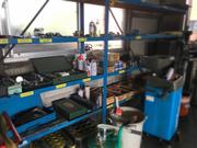 お車のメンテナンス内容に最適な工具・設備を整えております。