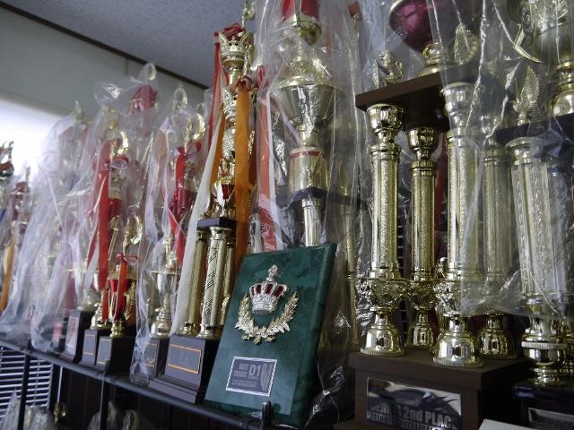 数々のレース活動に参加してきた実績に裏打ちされた知識でオーナー様のカーライフをフルサポート致します。