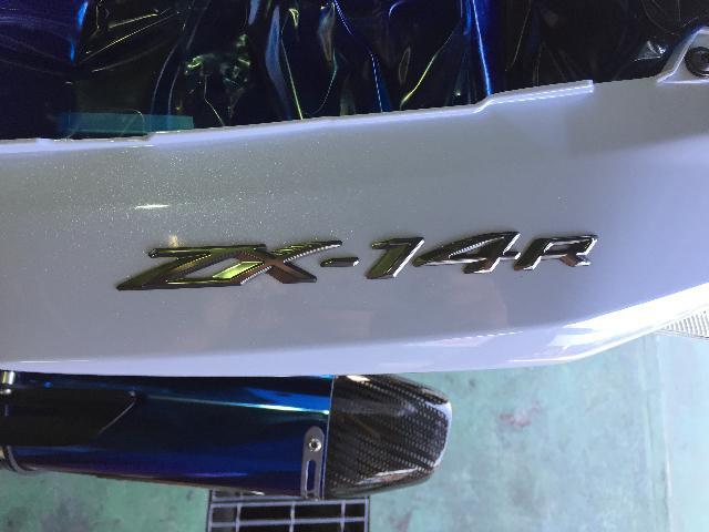 カワサキ ZX-14R ZZR1400 ガラスコーティング 熊本市からお越しのM様入庫です。