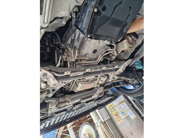 メルセデス・ベンツ　Ｅクラス　吸排気系パーツ取付　マフラー交換　車検　輸入車　外車　車検　修理　整備　板金　塗装　熊本県　熊本市　南区　中央区　北区　東区　西区　カスタム