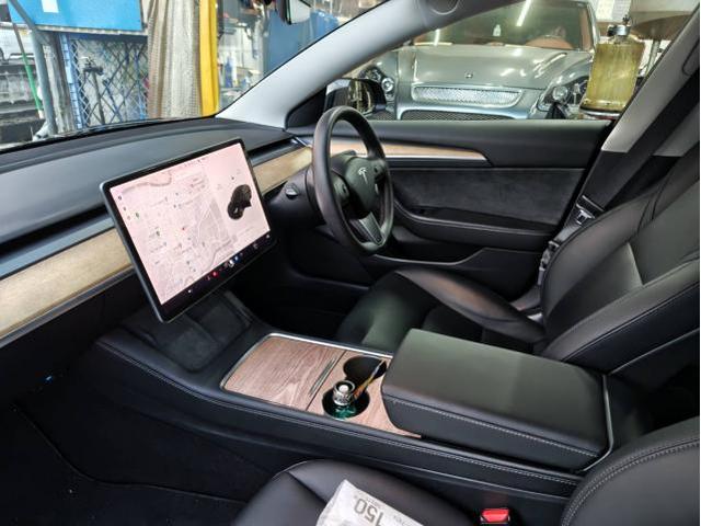 テスラ　モデル３　板金・塗装・外装補修　車検　輸入車　外車　車検　修理　整備　板金　塗装　熊本県　熊本市　南区　中央区　北区　東区　西区　カスタム