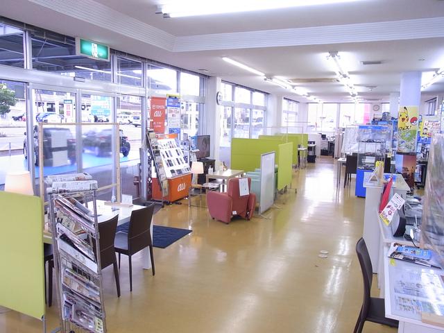 ネッツトヨタ宮崎株式会社 平原店(2枚目)