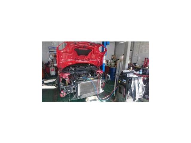 ミニクーパーオイル漏れ修理です。