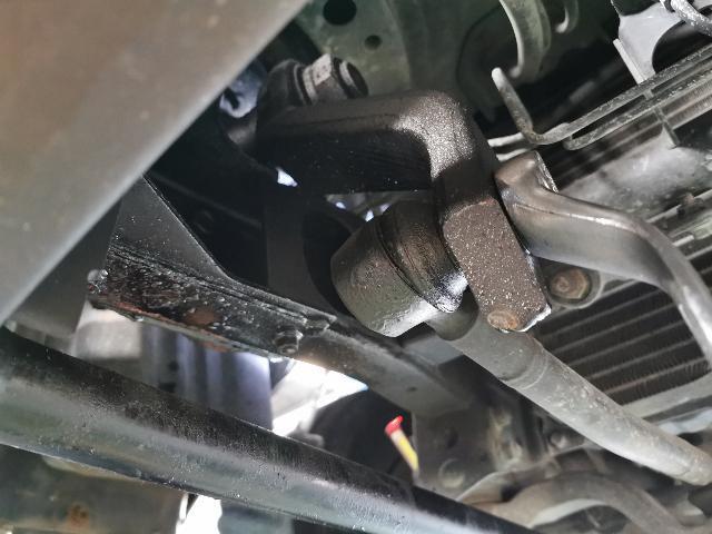 エルフ修理、オイル漏れ、異音