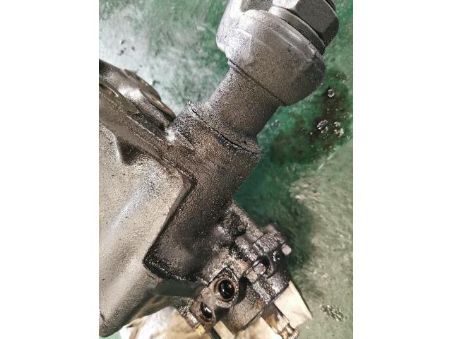 エルフ修理、オイル漏れ、異音