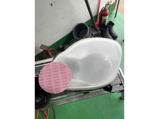 ヘッドライトスチームコーティング　ＶＩＰＥＲ正規販売店　バイパー　カーセキュリティ　ドライブレコーダー　ドラレコ　ミラーリング　ＩＰＨＯＮＥ　ＨＤＭＩ　ナビ　バックカメラ　ＥＴＣ　フリップダウン　リアモニター　スピーカー 鈑金塗装　傷　キズ