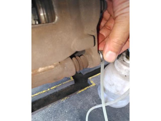 ダイハツ　タント　車検、フロントブレーキパッド交換
