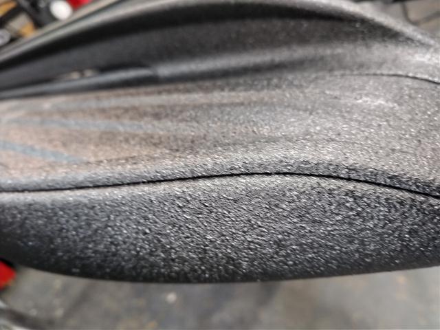 トヨタ　ランドクルーザープラド　ラプターライナー塗装、高強度、耐錆性、防水性、耐紫外線性、熊本市北区清水亀井町、南区、東区、西区、中央区、その他地域、新車中古車販売、板金塗装、パーツ持ち込み交換
