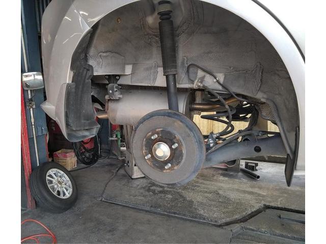 日産　ノート　車検整備その2、オイル交換編、熊本市北区清水亀井町、南区、東区、西区、中央区、その他、新車中古車販売、板金塗装、ラプターライナージャパン正規施工店、ワコーズ商品販売