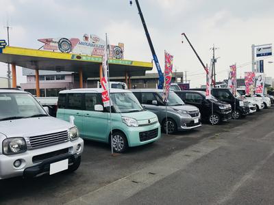 新車・中古車も販売