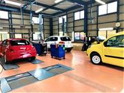 運輸局指定整備工場なので自社にて車検が可能。国産車は１日車検も可。輸入車の車検は必ずお預かり致します