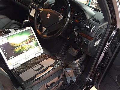 欧州メーカーのディーラー純正診断機完備