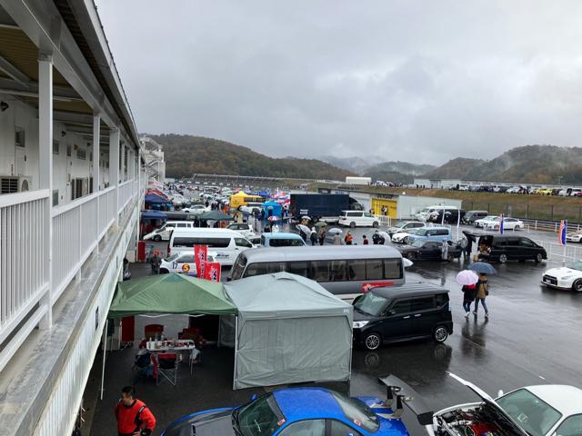 日産スカイラインGTR,岡山国際サーキット,レースサポート前編,BCNR33,RB26,熊本市中央区,北区,東区,西区,南区,部品持ち込み交換,車検,修理,板金塗装,ワコーズ,モティーズ,スノコ製品取扱