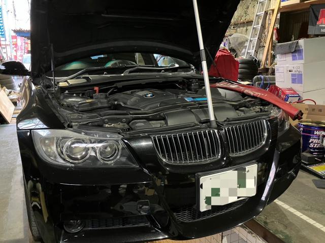 BMW３２５,オイル交換,オイルフィルター交換,オイルエレメント,燃費向上,熊本市中央区,北区,東区,西区,南区,部品持ち込み交換,車検,修理,板金塗装,ワコーズ,モティーズ,スノコ製品取扱