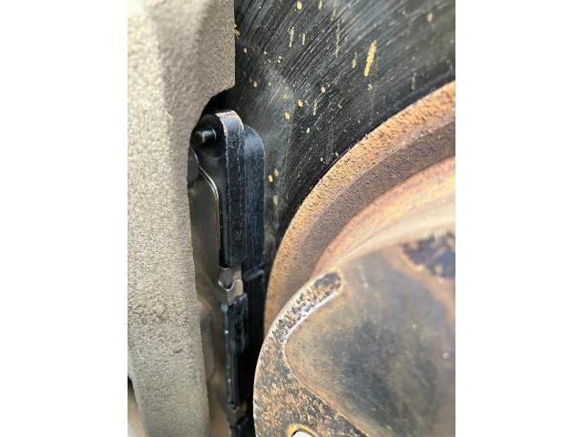 日産エルグランド,ブレーキパッド交換,ブレーキ踏むとキーキー音,代車無料,熊本市中央区,北区,東区,西区,南区,部品持ち込み交換,車検,修理,板金塗装,ワコーズ,モティーズ,スノコ製品取扱