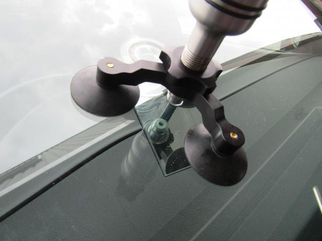 トヨタハリアー　ガラスリペア（飛び石修理）・カーフィルム施工・熱反ガラス取り扱い施工・断熱ガラス取り扱い施工お任せを！熊本市東区・北区・西区・中央区・南区・御船町・益城町・植木町・菊池市・宇城市・宇土市、他地域のお客様も大歓迎です！