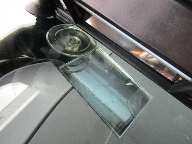 トヨタハリアー　ガラスリペア（飛び石修理）・カーフィルム施工・熱反ガラス取り扱い施工・断熱ガラス取り扱い施工お任せを！熊本市東区・北区・西区・中央区・南区・御船町・益城町・植木町・菊池市・宇城市・宇土市、他地域のお客様も大歓迎です！