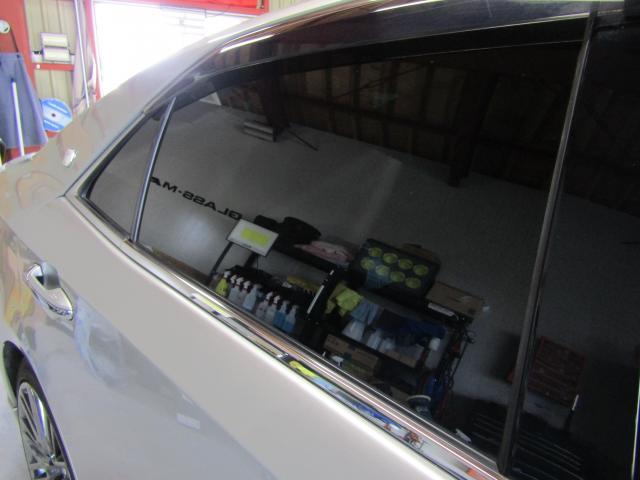 トヨタクラウン カーフィルム施工・熱反ガラス取り扱い施工・断熱ガラス取り扱い施工お任せを!熊本市東区・北区・西区・中央区・南区・御船町・益城町・植木町・菊池市・宇城市・宇土市、他地域のお客様も大歓迎です!