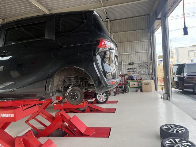 トヨタ　シエンタ　車検整備大津町　菊陽町　阿蘇市　熊本市東区　中央区　北区　南区　西区　合志市　西原村　南阿蘇村　益城町　御船町　菊池市　他地域のお客様も大歓迎です！

