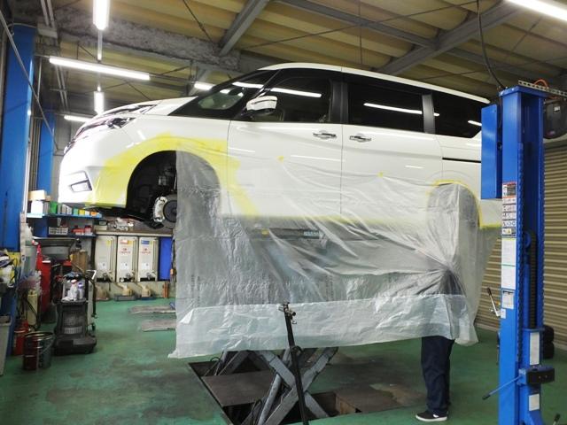 新車セレナ　下回りサビ止め施工