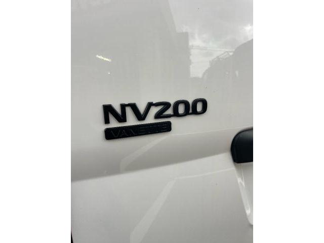 日産 NV200 バネット NV9608BASE 希少な4WD 在庫車両販売開始
