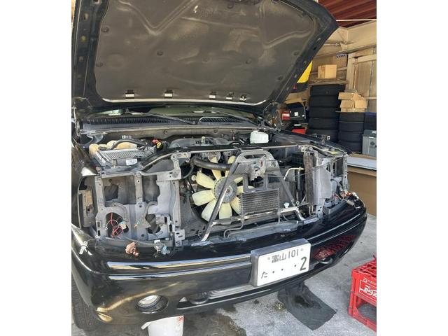 ＧＭＣ　ＧＭＣユーコン　ラジエータ交換　冷却水漏れ　小矢部市