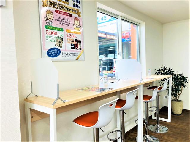 車検の速太郎　小松店3