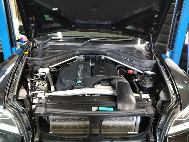 BMW X6 E71 フロントショックアブソーバ交換